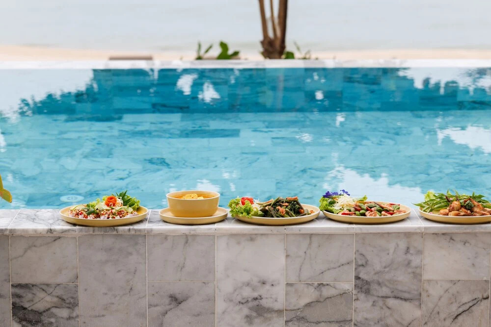 Elite Atoll Beachfront Hotel