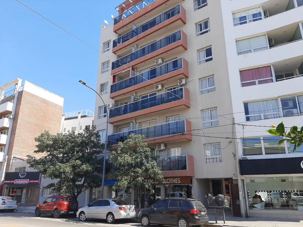 Plaza Rivadavia Departamento