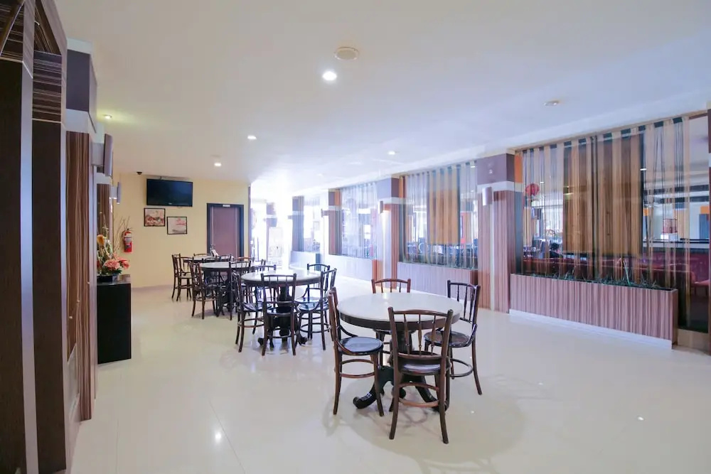 Airy Panakkukang Topaz Raya Blok F 5 Masale Makassar