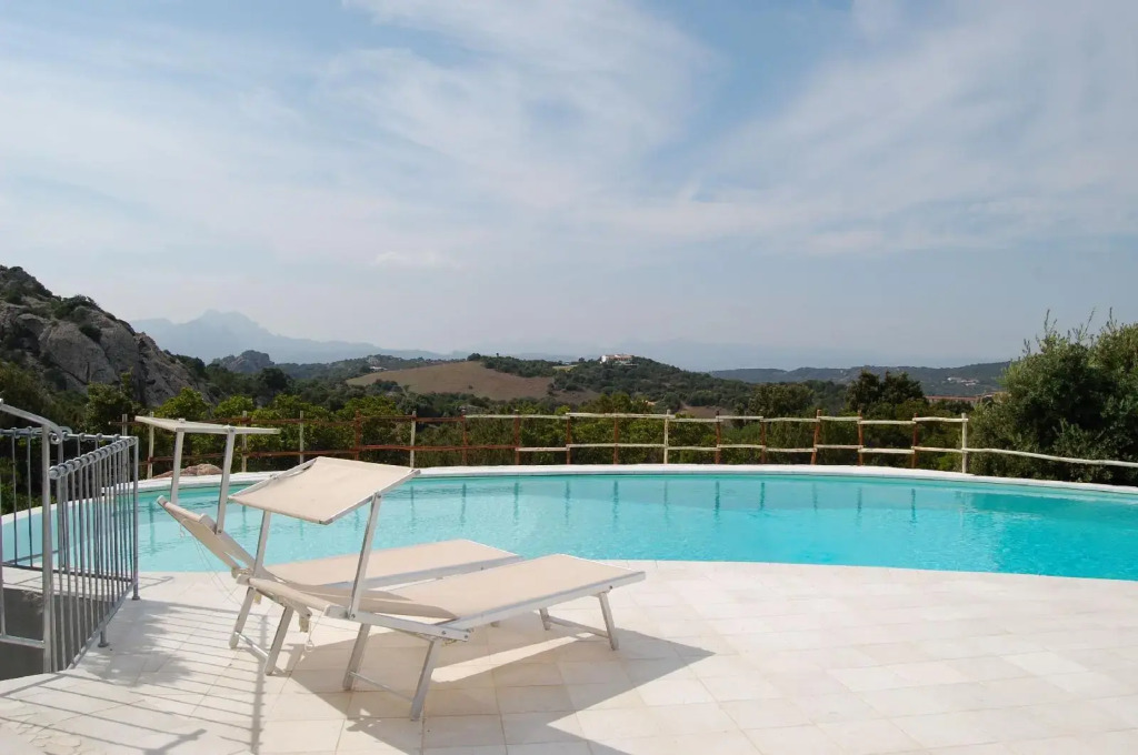 Villa Monti di Mola
