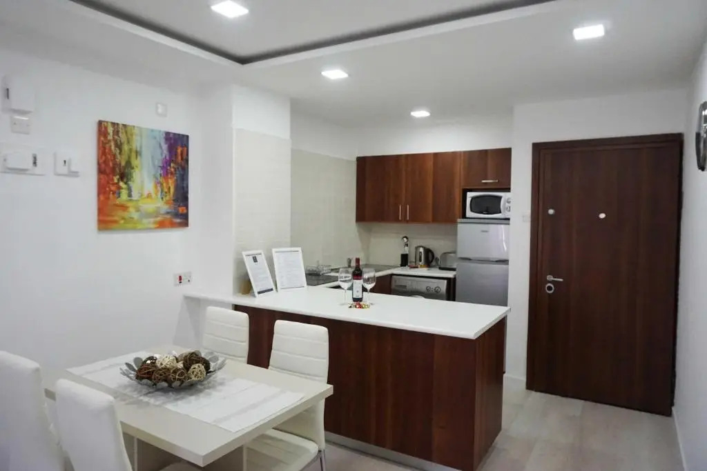 Lazuli Beach & Pool Apartment 501