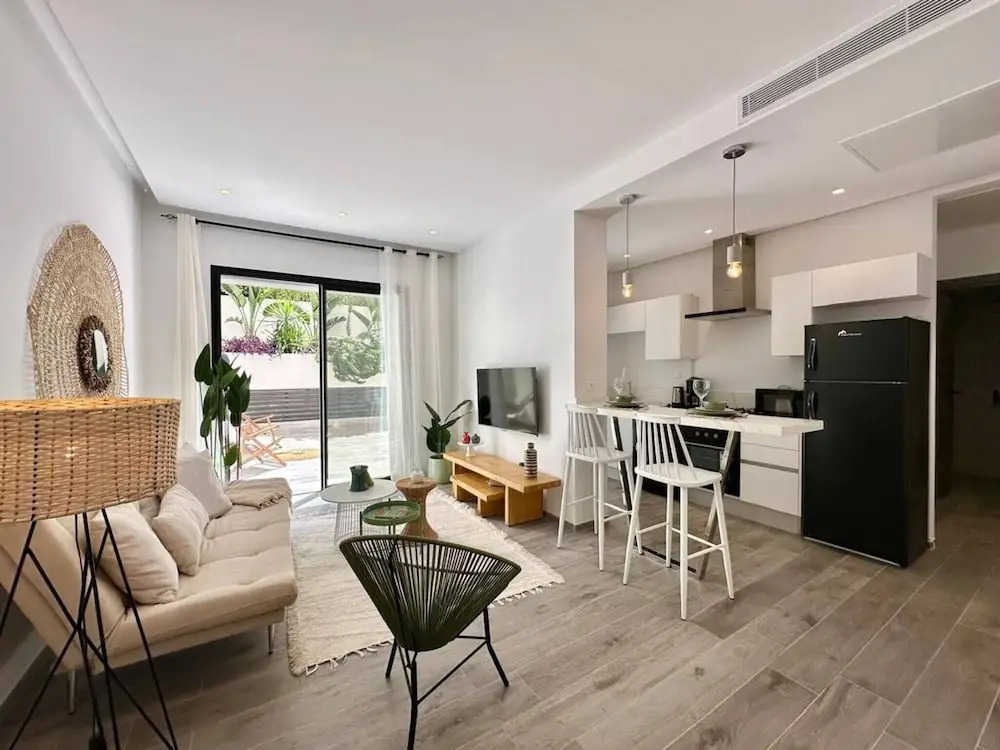Opale Lake Apartment With Sunny Terrace