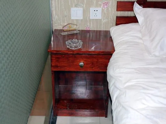 Yunjie Business Hotel