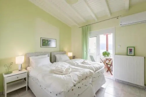 Holiday Home Parthenonos 37