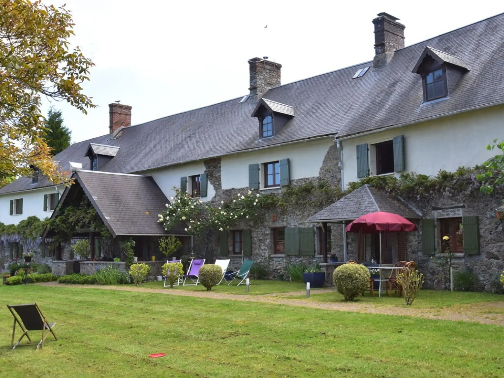 Saint-Sauveur Hideaway