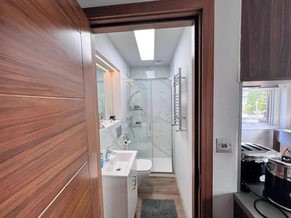 London Studio Retreat - Colney Hatch Lane