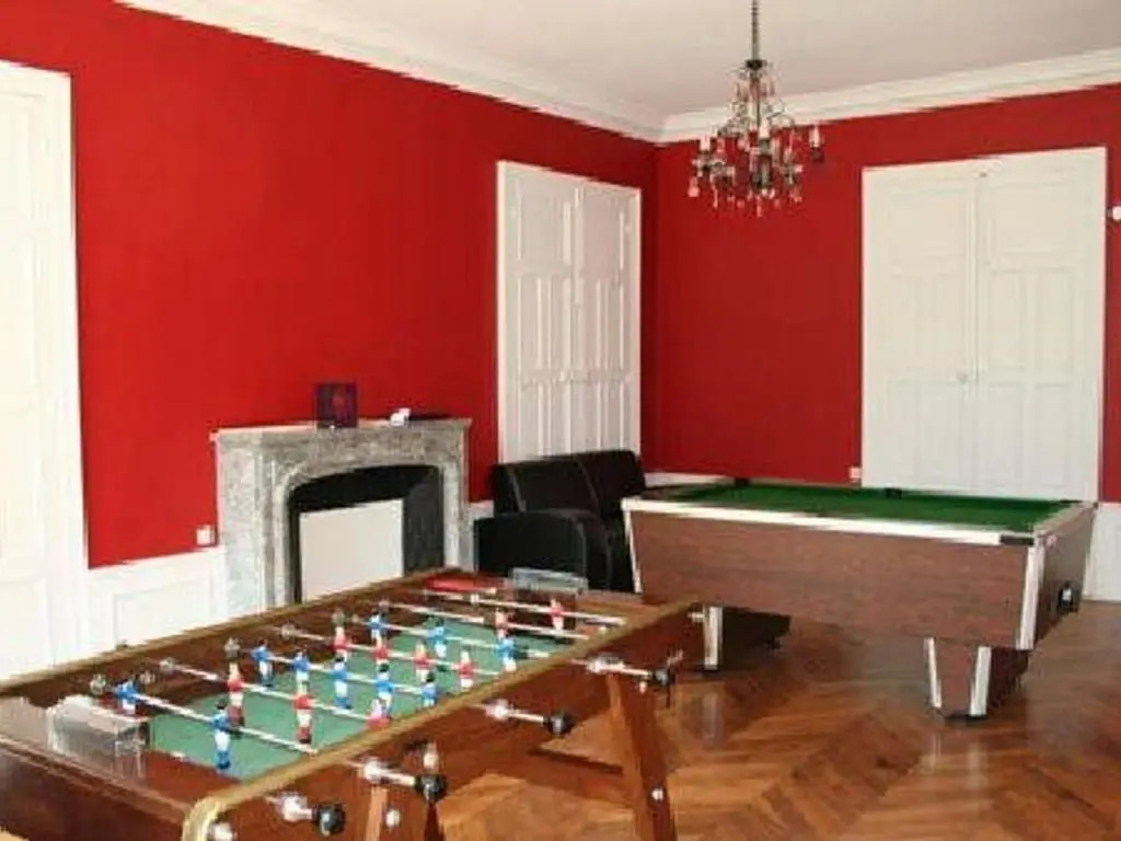 Maison Précigné, 8 Pièces, 12 Personnes - Fr-1-410-262