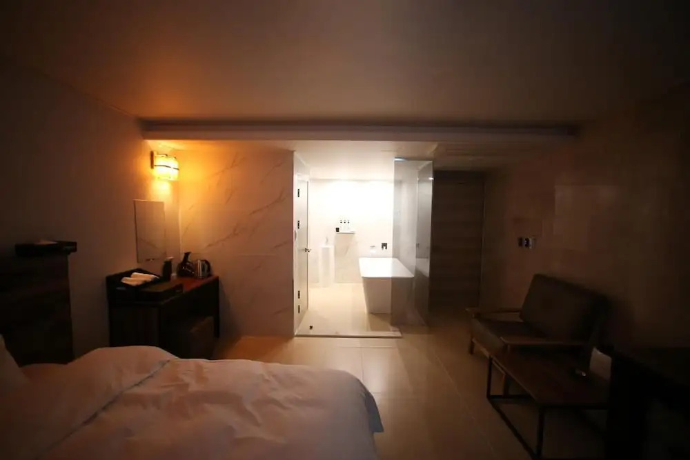 Hotel You&I