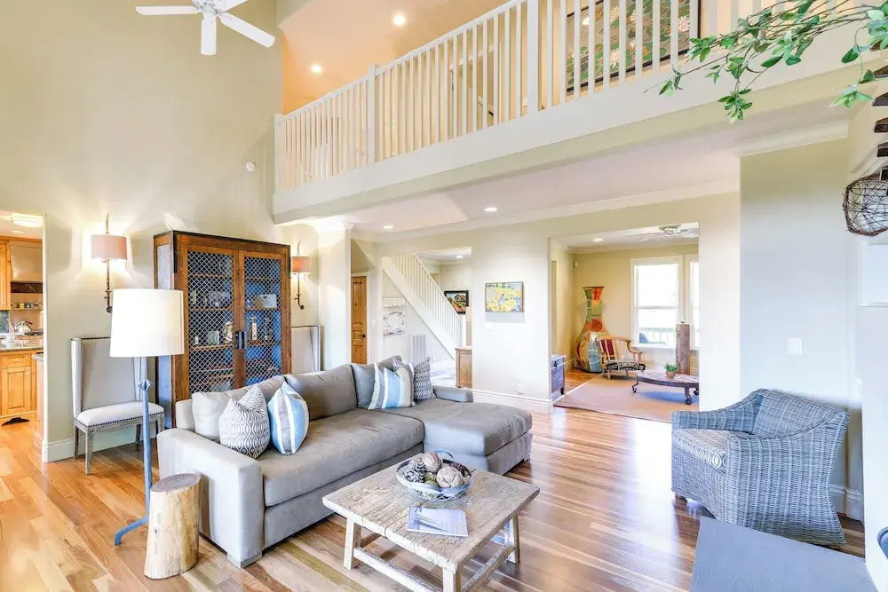 Kelseyville Home w/ Private Pool & Vineyard Views!