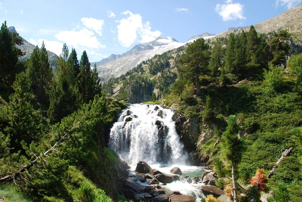 House With 4 Bedrooms in Anciles, With Wonderful Mountain View, Furnished Balcony and Wifi Near the Slopes