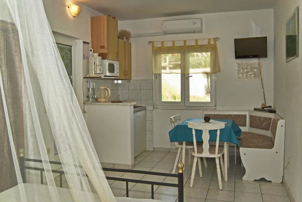 Apartments by the sea Gradac - Makarska - 21172