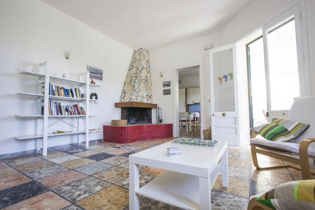 Large villa with sea view and outdoor spaces 20m from the sandy beach of San Foca.-Villa Marechiaro
