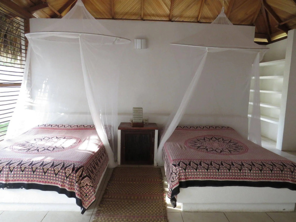 Huku Beach Hostel Palomino