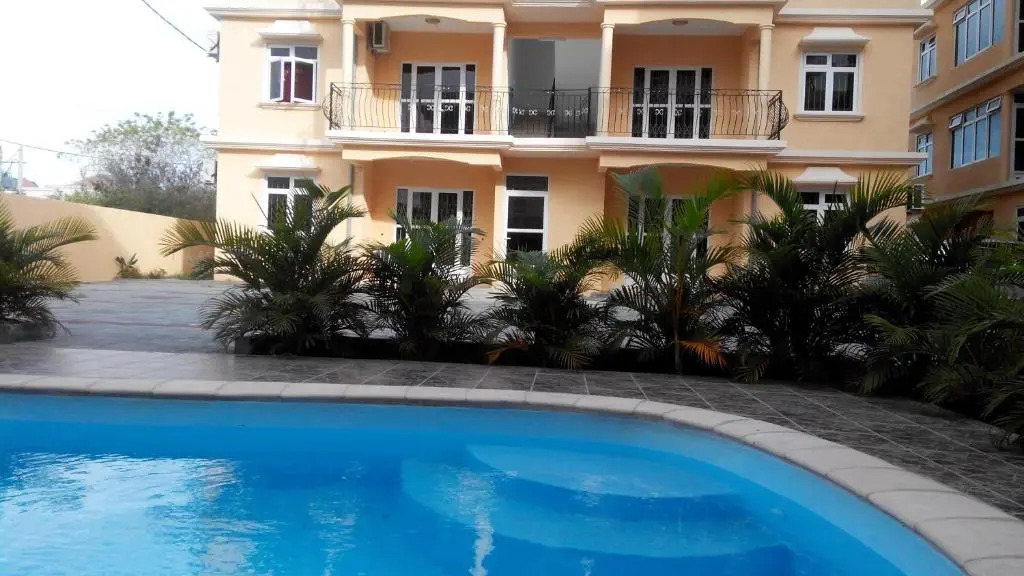 3 bedrooms appartement at Pereybere 600 m away from the beach with shared pool enclosed garden and wifi