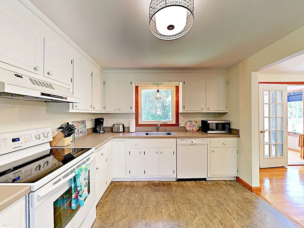 169 Brewster - 3 Br Home