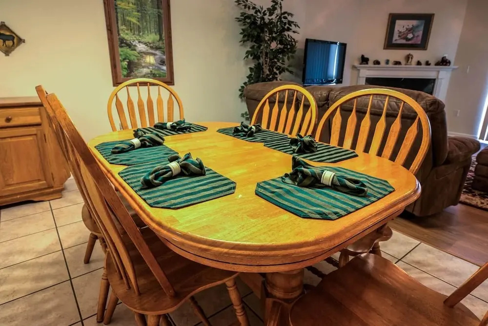 Whispering Pines 611