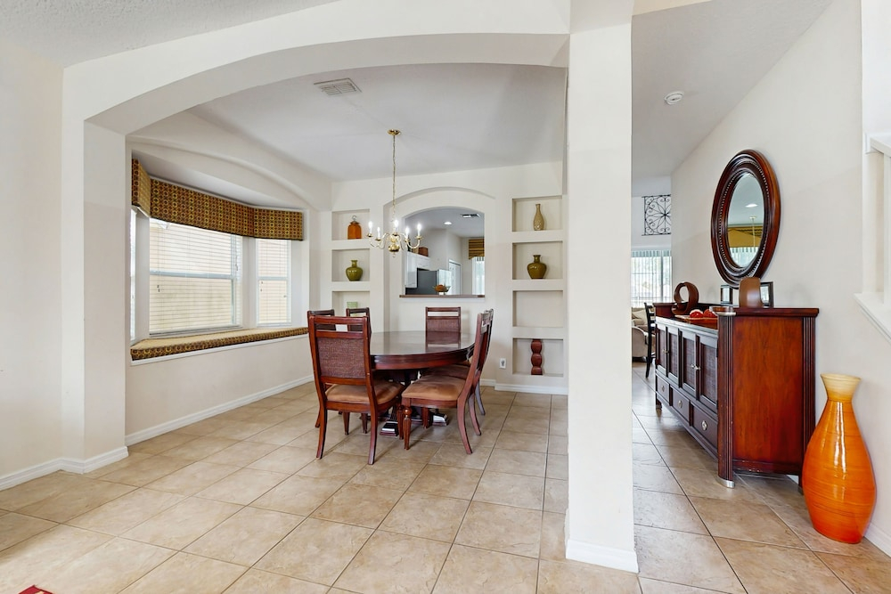 Spacious 6BR Resort Home With Private Pool, Game Room & Near Disney Parks