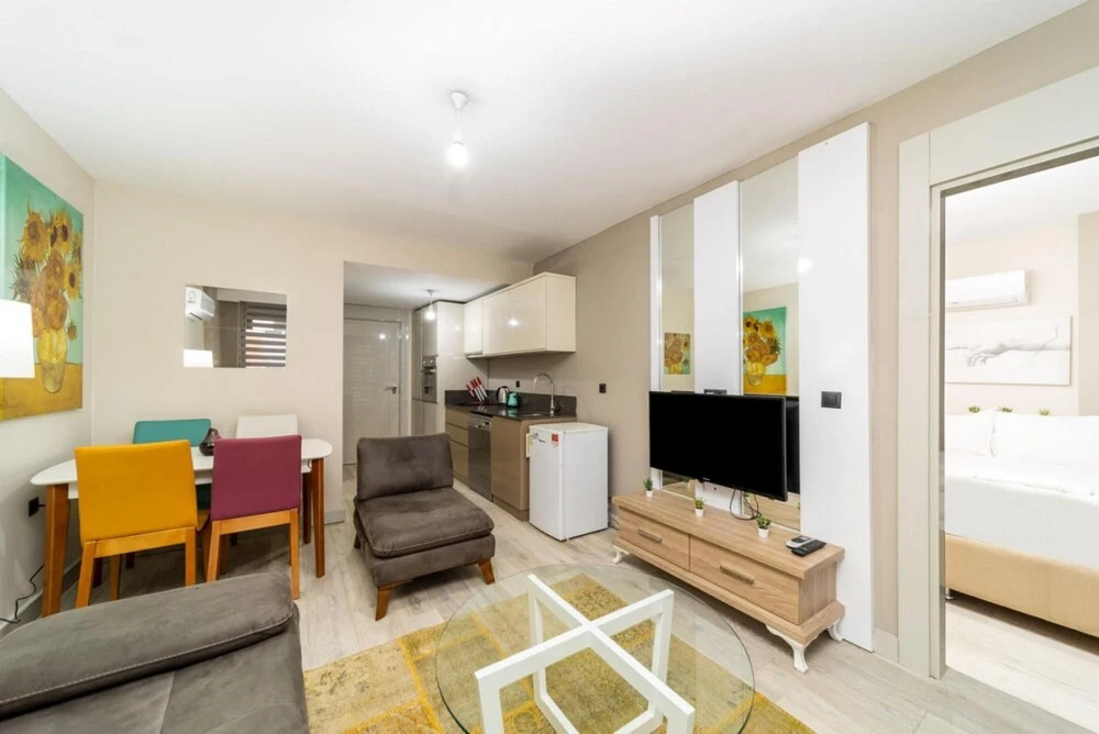 Central Flat With Shared Pool Near Antalya Airport