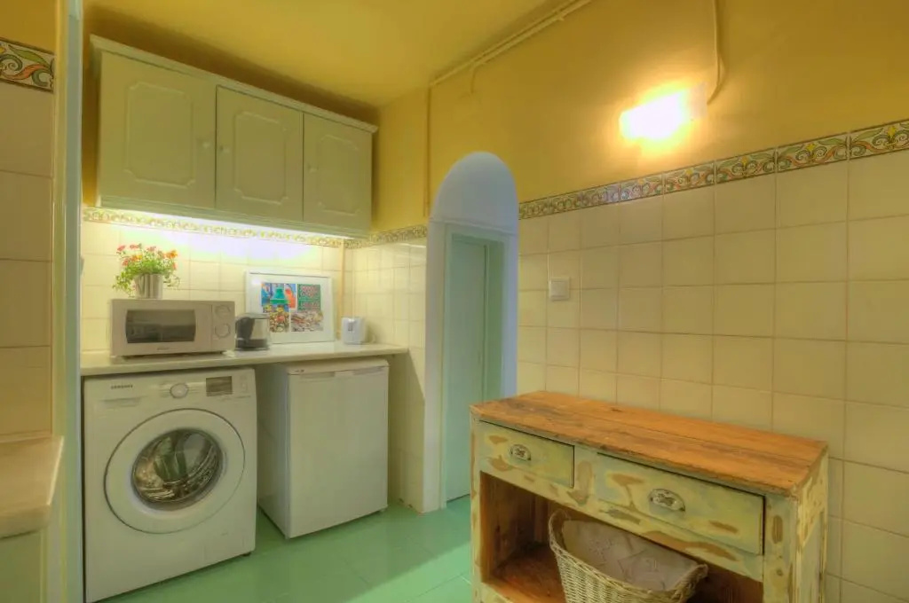 Stay local in Alfama! Deolinda central Home, amazing view
