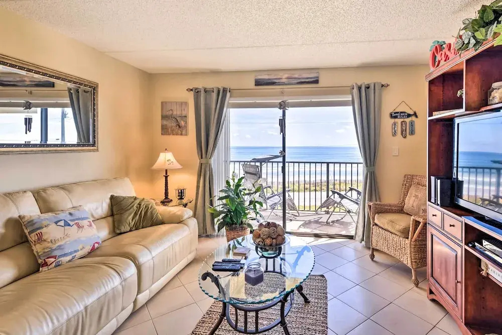 Ormond Beach Condo w/ Balcony & Views