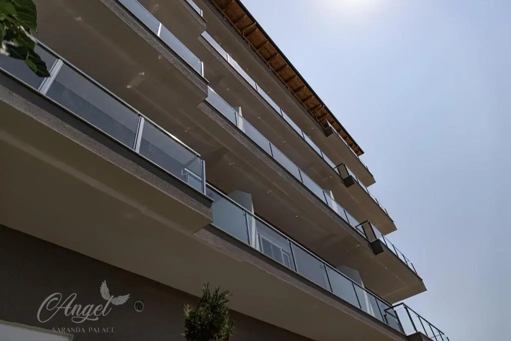 Angel Saranda Palace