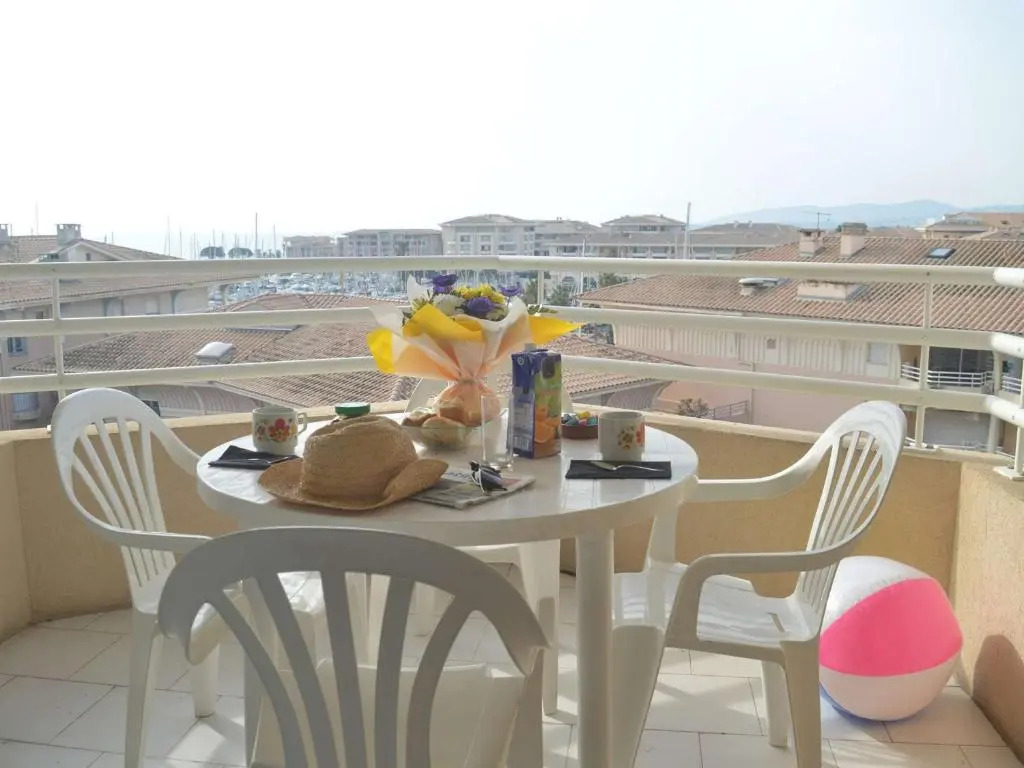 Appartement Fréjus, 3 pièces, 5 personnes - FR-1-226A-109