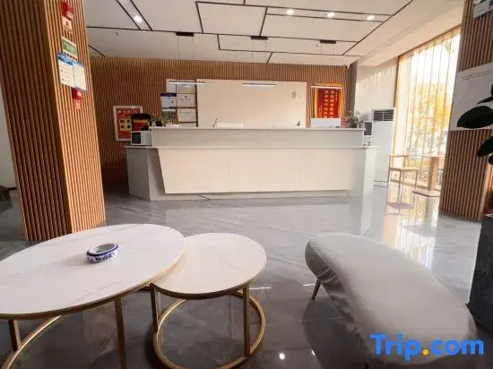 Shangyou Business Hotel (Taiyuan Zhonglou Street Railway Station)