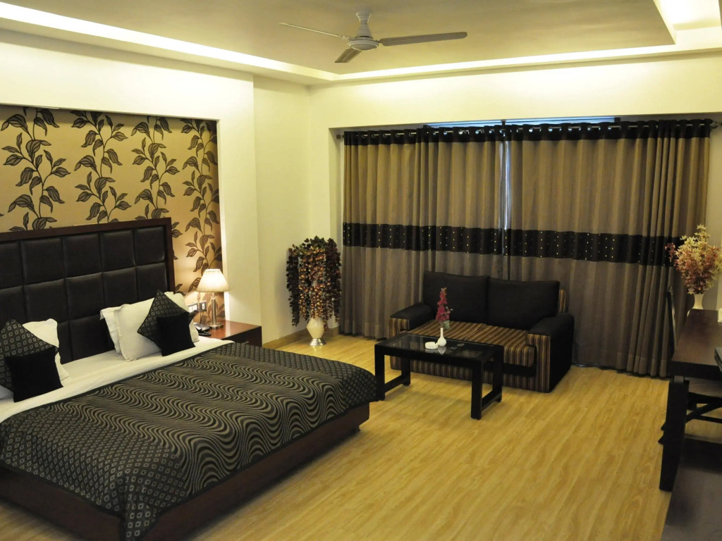 Hotel Haris Court Lajpat Nagar