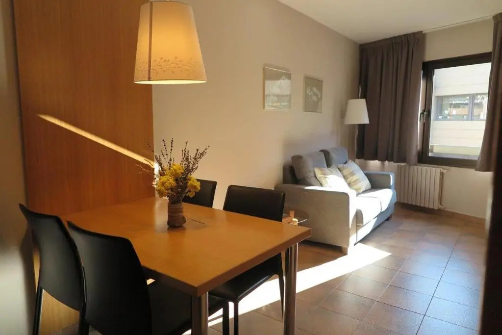 Aparthotel El Serch