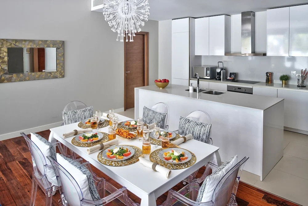 Dream Inn - City Walk Modern & Luxury
