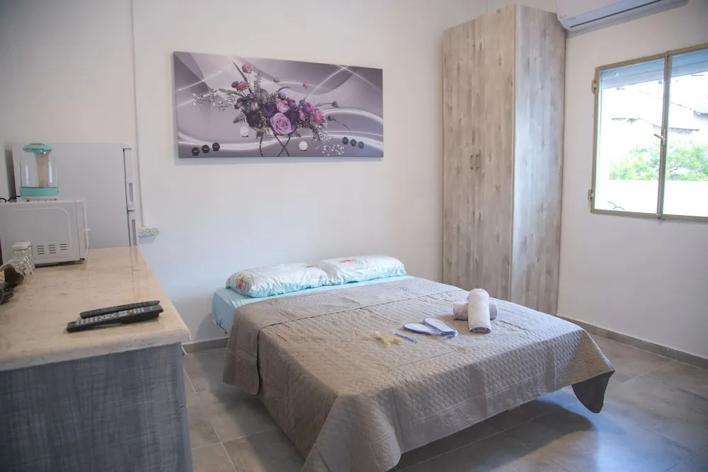 Rooms at R&A apartment
