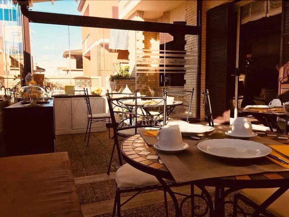 La Maison Royale downtown italian breakfast check in until 23 pm
