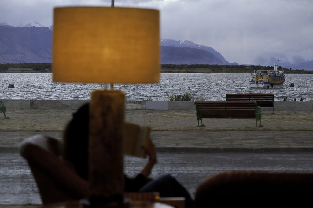 Hotel Costa Australis