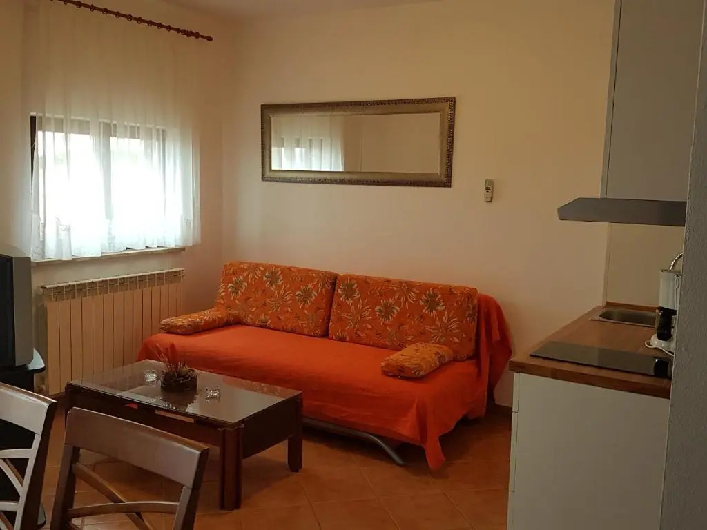 Apartments Antolović