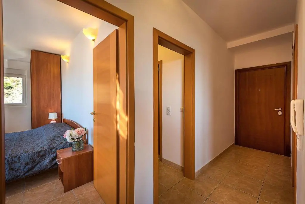 Apartments Sunny Family