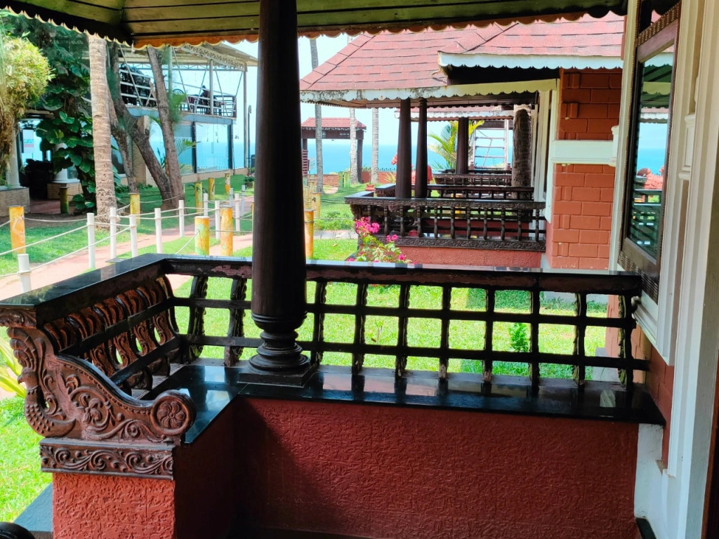 Clafouti Beach Resort