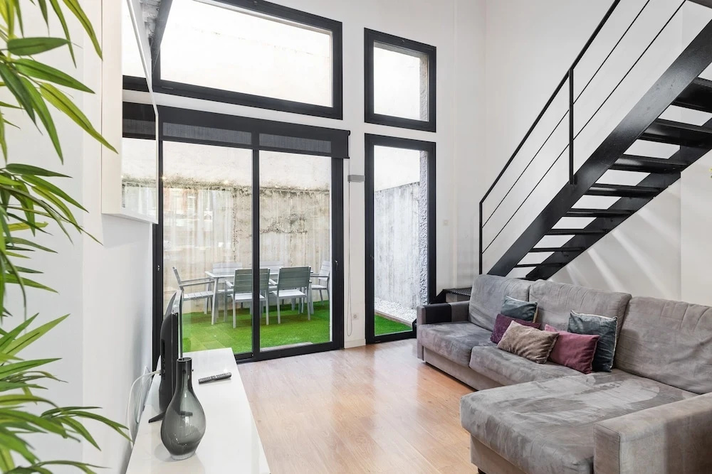 Chic and Modern Apartments in Gracia