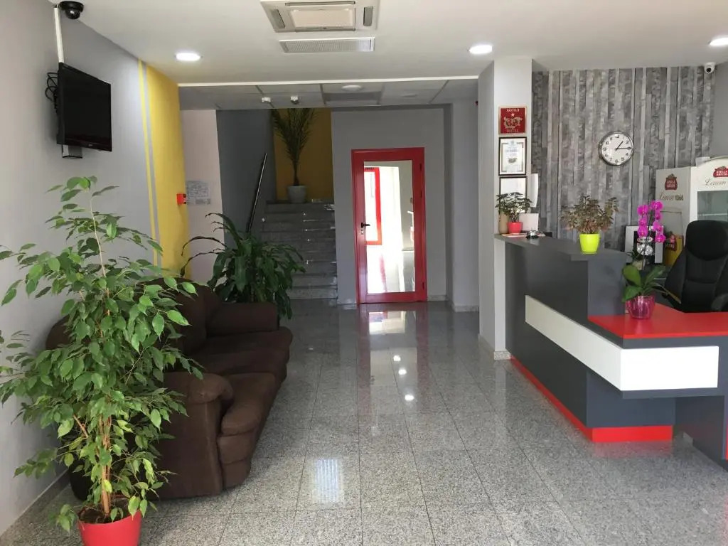 Hotel Iris