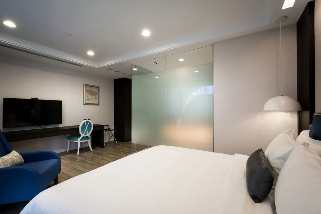台南星鑽國際商旅 Hua Hotel
