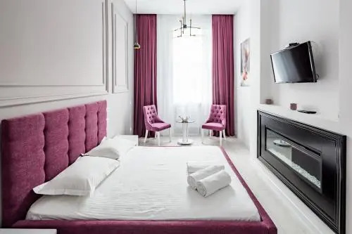 LEOGRAND Deluxe apartment in Horodotska 33