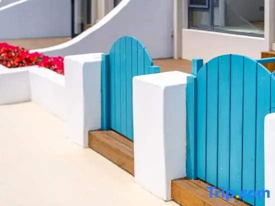 Mediterranean Romantic Seaview Holiday Guesthouse by the Blue Shore (Xinghai Square Branch)