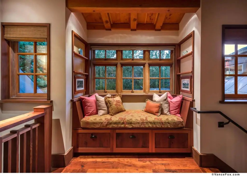 Stunning Big Springs Residence with Private Hot Tub! - Gray Wolf Northstar