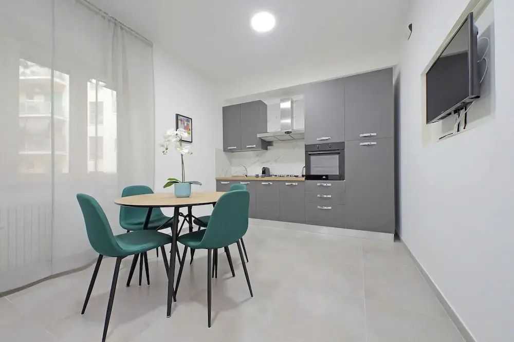 YCH Bagnera Suites