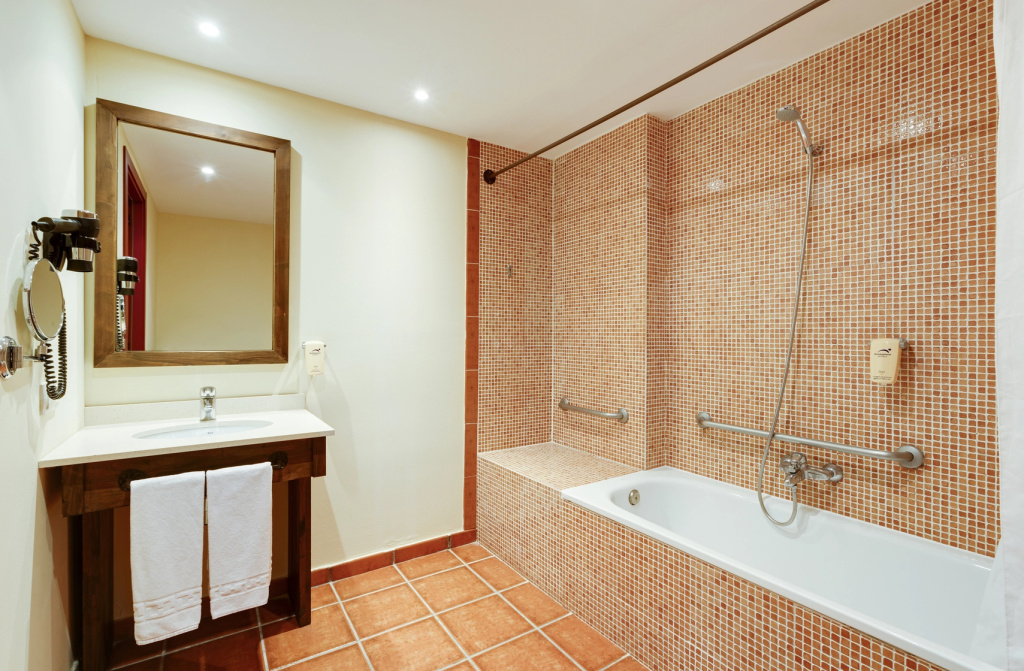 PortAventura Hotel El Paso - Includes unlimited access to PortAventura Park & 1 access to Ferrari Land
