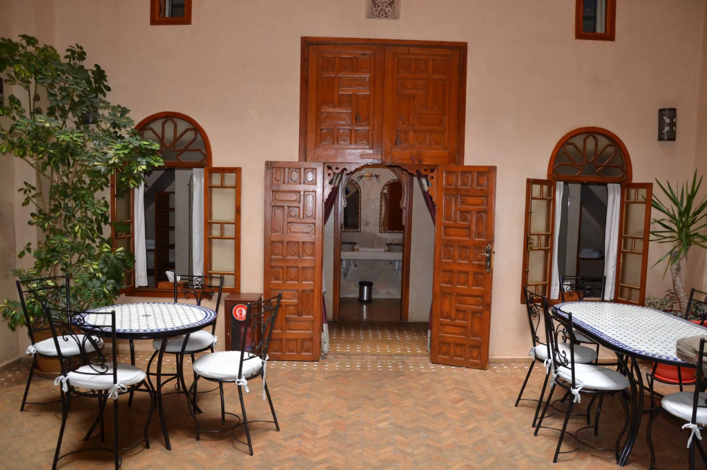 Riad Amaris