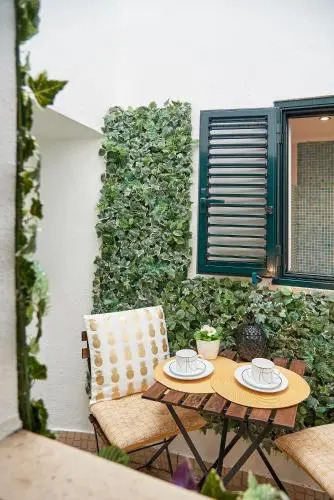 Lisbon Boutique Alfama with Patio 3