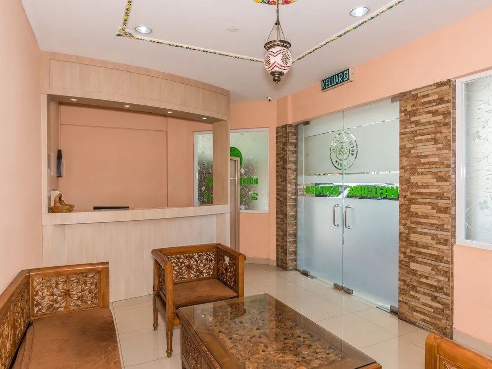 OYO 890 Hotel RK Cahaya