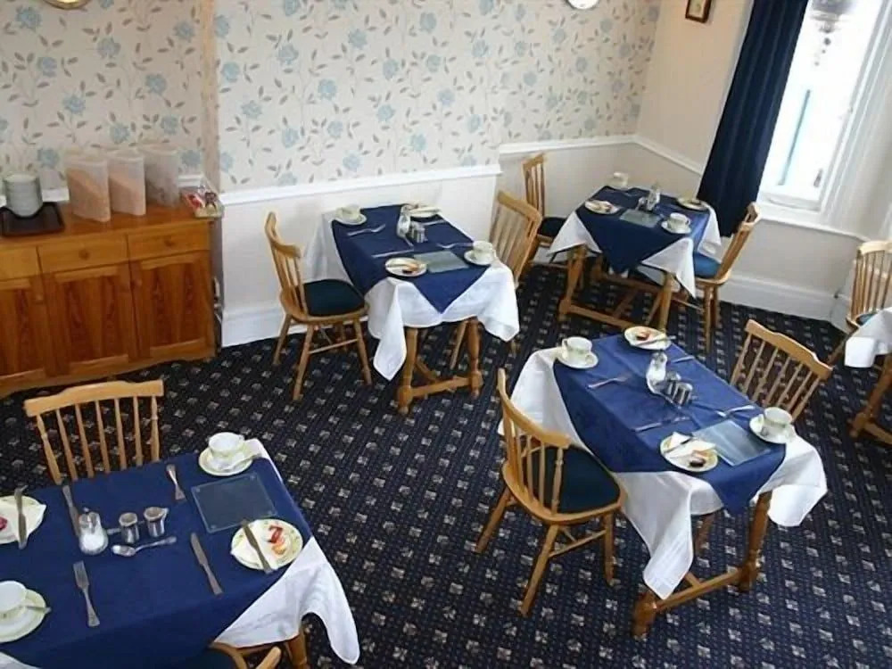 Sefton Lodge