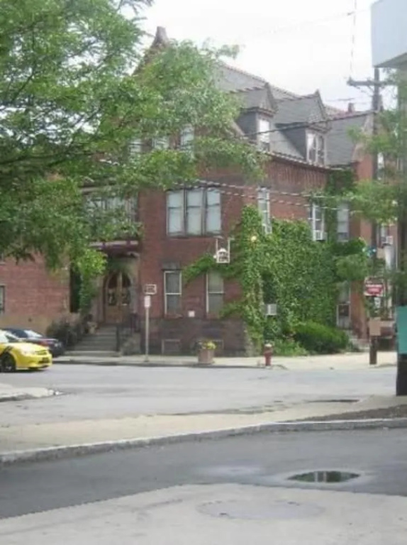 Olde Judge Mansion B&B