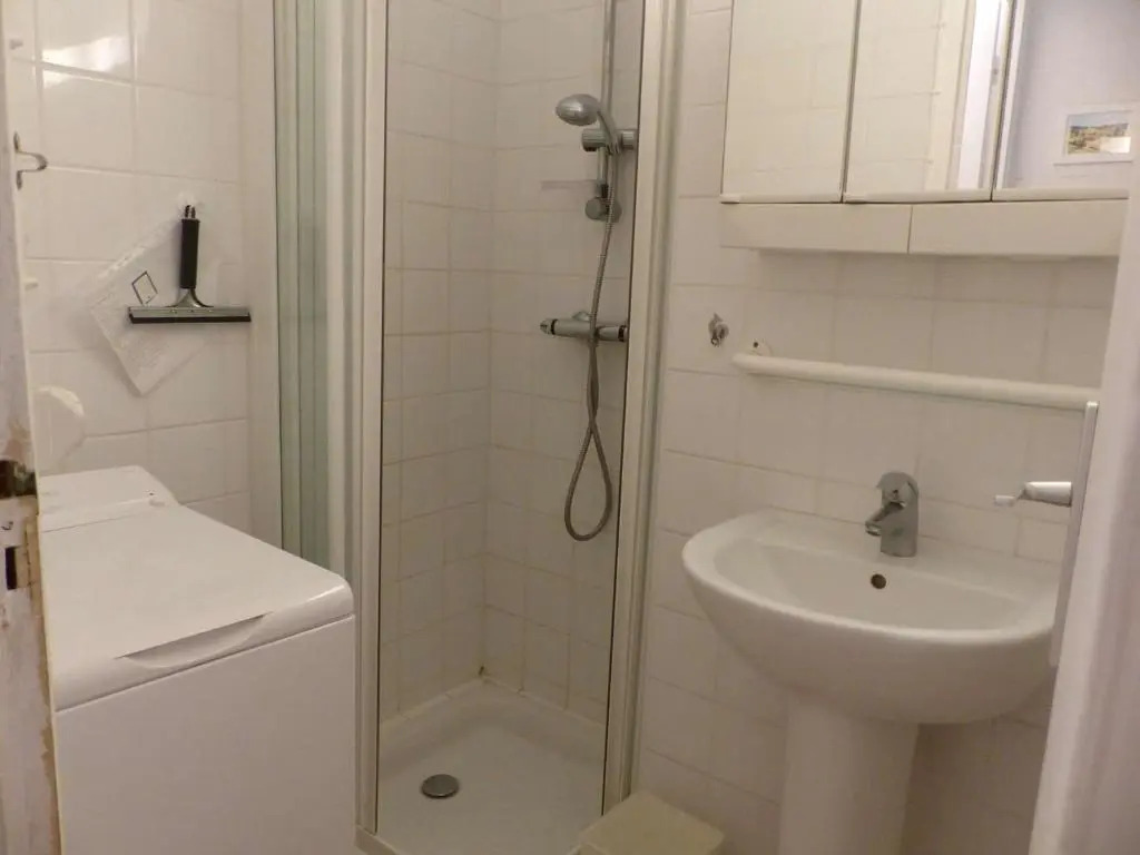 Appartement Le Lavandou, 2 pièces, 4 personnes - FR-1-308-61